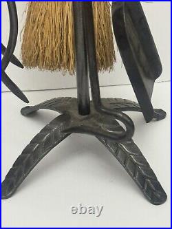 32 5-piece Graphite Finish Wrought Iron Rope Fireplace Tool Set