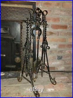 ANTIQUE CAST IRON FIREPLACE TOOL SET & STAND TWISTED CAST IRON Medieval/Gothic