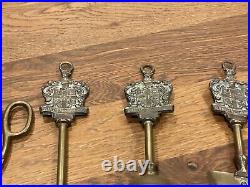 Antique (5) PC Brass Tabletop Fireplace Tool Set Scientia Et Labor Detur Crest