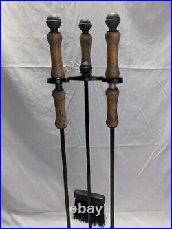 Cast Iron 3 Piece Fire Place Tool Set With Stand VTG