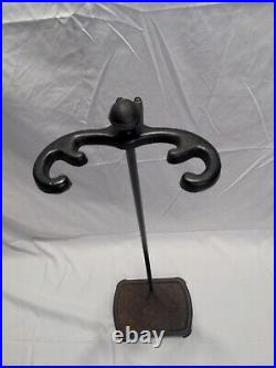 Cast Iron 3 Piece Fire Place Tool Set With Stand VTG