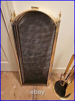 Fireplace tool set Wood And Brass, Bucket And Screen, Great Shape