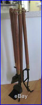 NEW 4pc MCM SEYMOUR TRIPOD FIREPLACE Poker TOOL SET CAST IRON Wood Handles