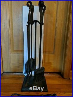PILGRIM MATTE BLACK 5 pc. Fireplace tool set handles Colonial