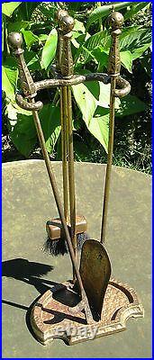 Vintage Arts & Crafts Deco Hammered Iron Brass Fire place Tool Set 3pc Stand