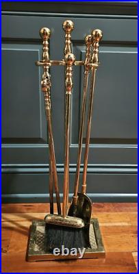 Virginia Metalcrafters 5 Pieces Fireplace Tool Set Sand Cast Brass Willamsburg