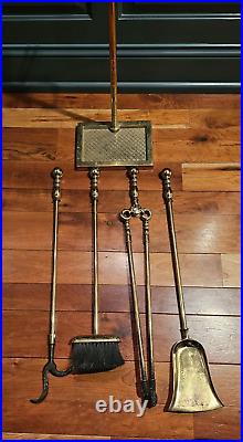 Virginia Metalcrafters 5 Pieces Fireplace Tool Set Sand Cast Brass Willamsburg