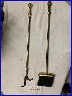 Virginia Metalcrafters (Harvin) Solid Brass Fire Tool Set 879 Model