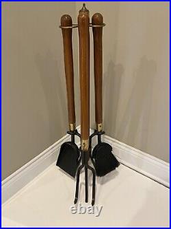 Vtg Mid-Century Modern Long Wood Handle Fireplace Tool Set